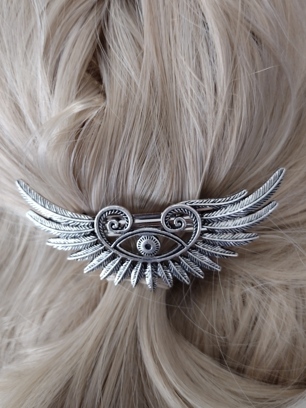 *NWOT* Silver Winged Eye Hair Barrette - Women Accessories